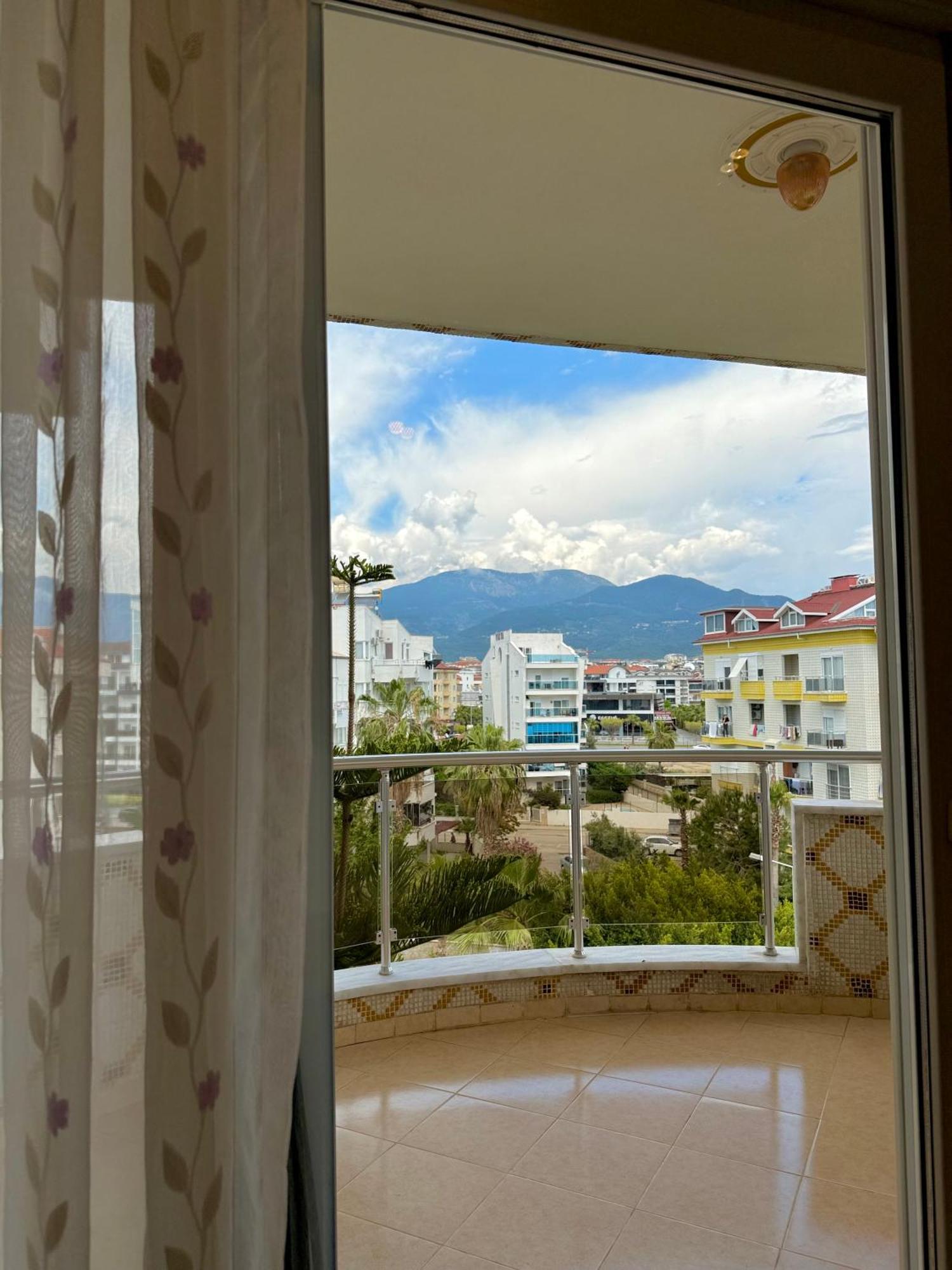 Lägenhet Sa Apartments! Family 2bd Flat 150m To The