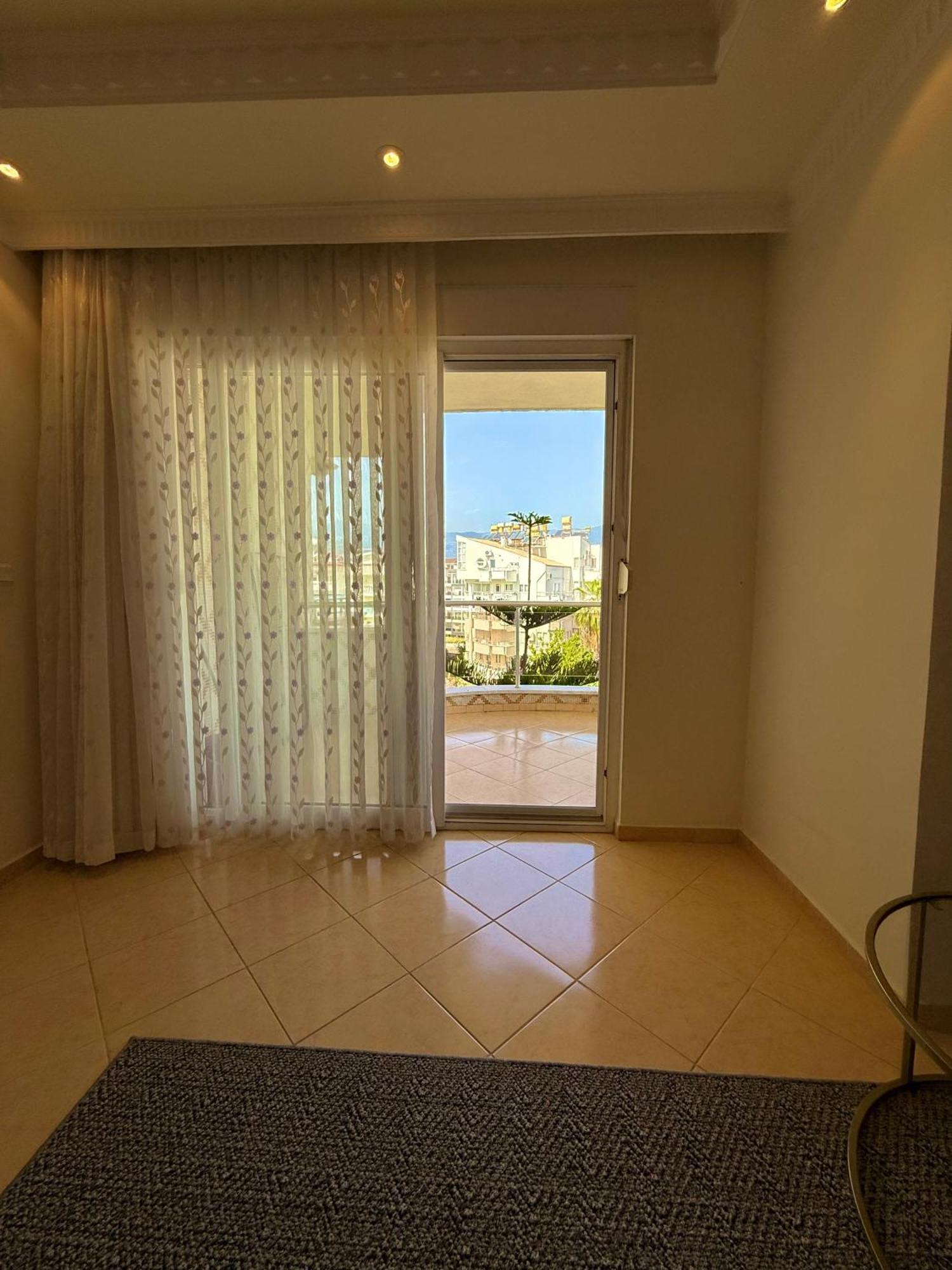 Sa Apartments! Family 2bd Flat 150m To The